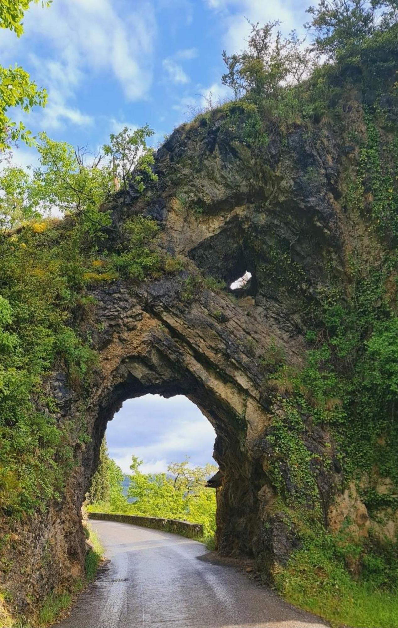 Chambre Aux Gorges De Daluis Гийом Экстерьер фото